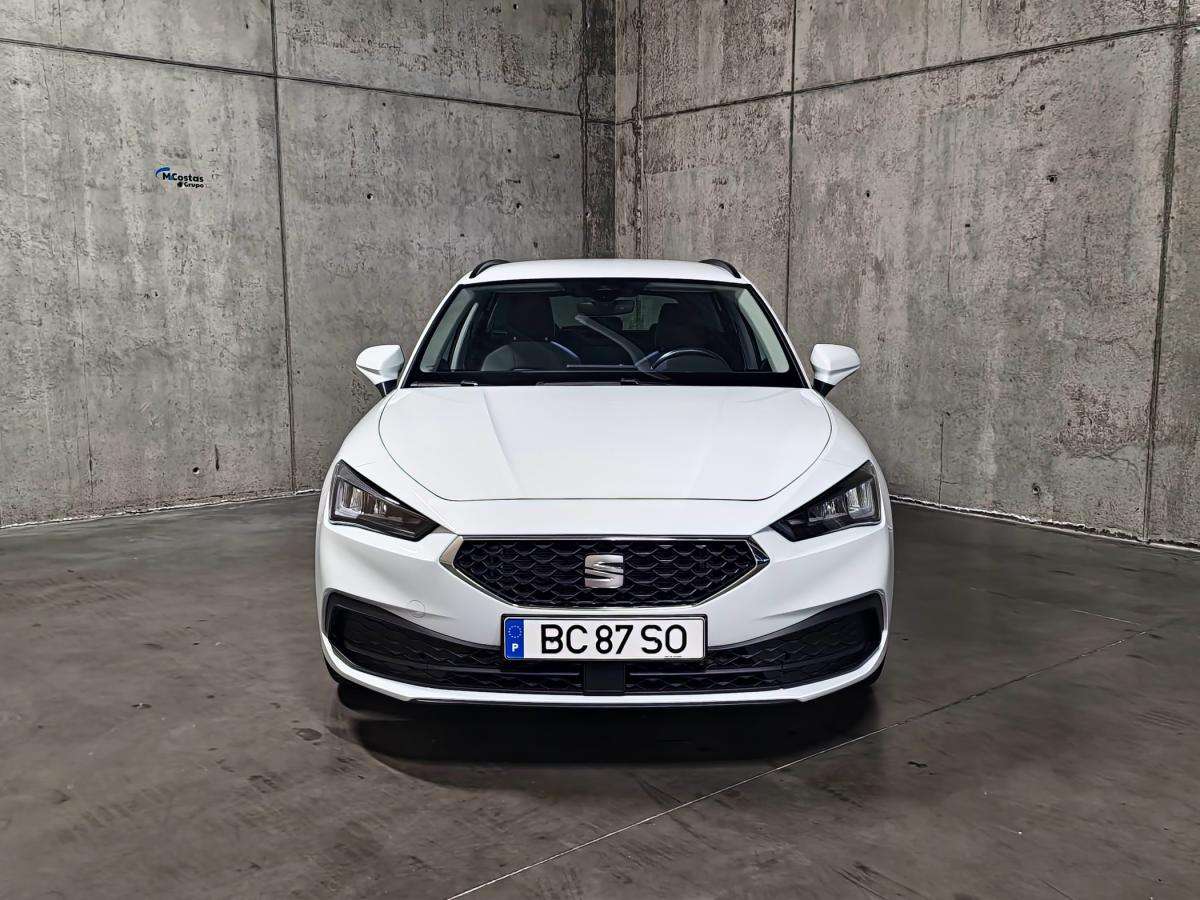 seat-leon-st-2023-gasolina-999cc