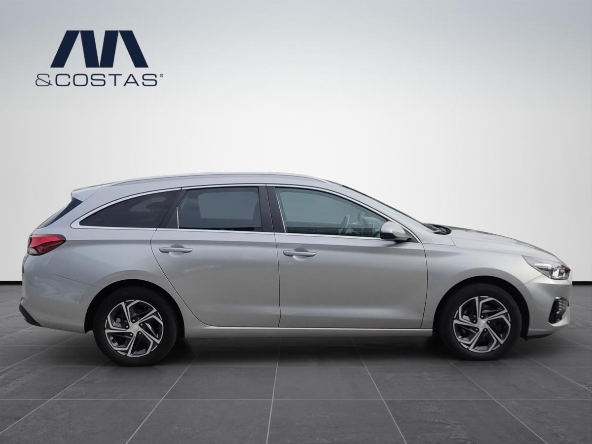 hyundai-i30-sw-2021-diesel-1598cc