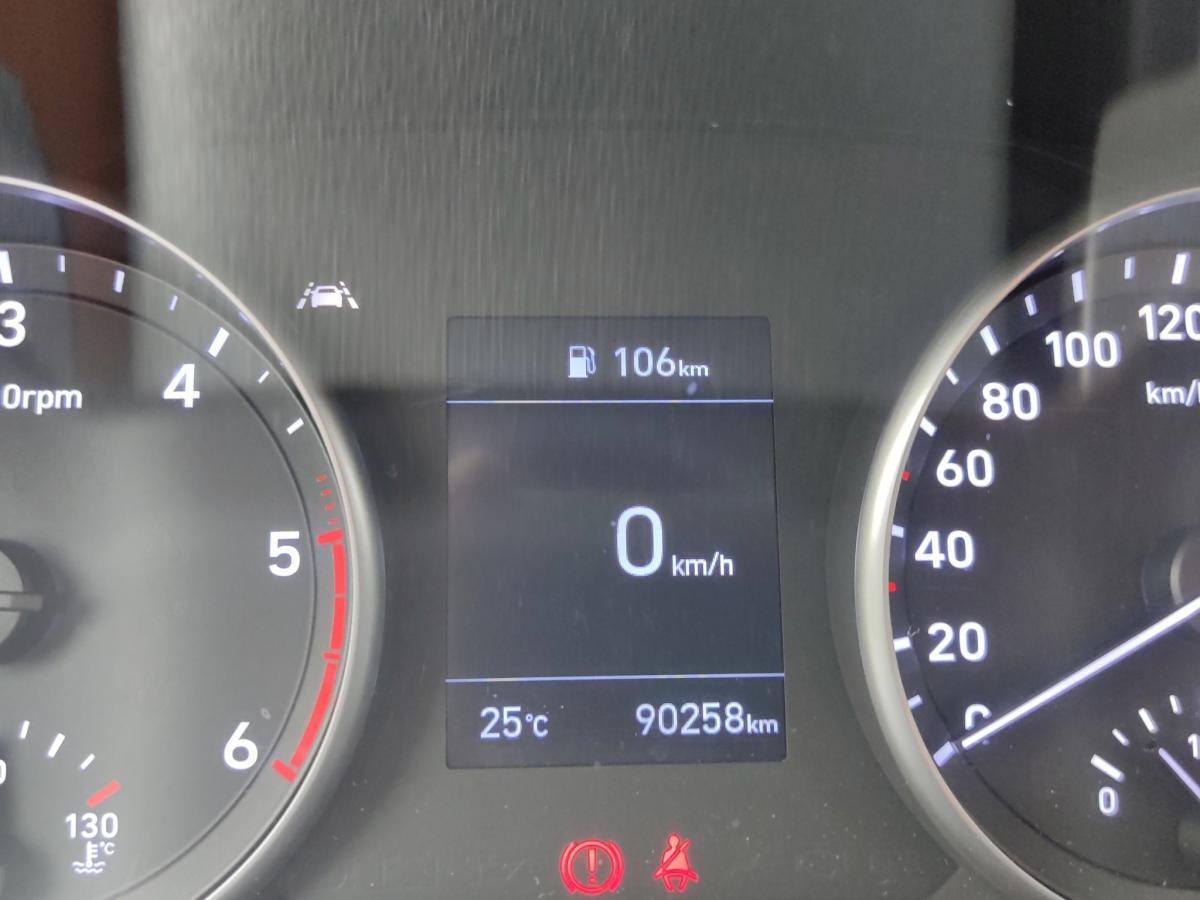 hyundai-i30-sw-2021-diesel-1598cc