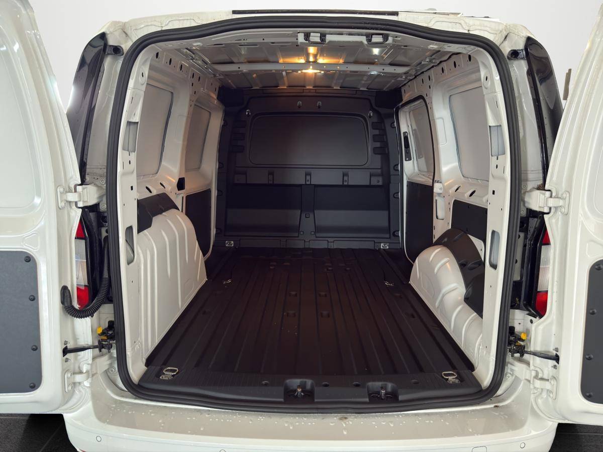 volkswagen-caddy-2026-diesel-1968cc