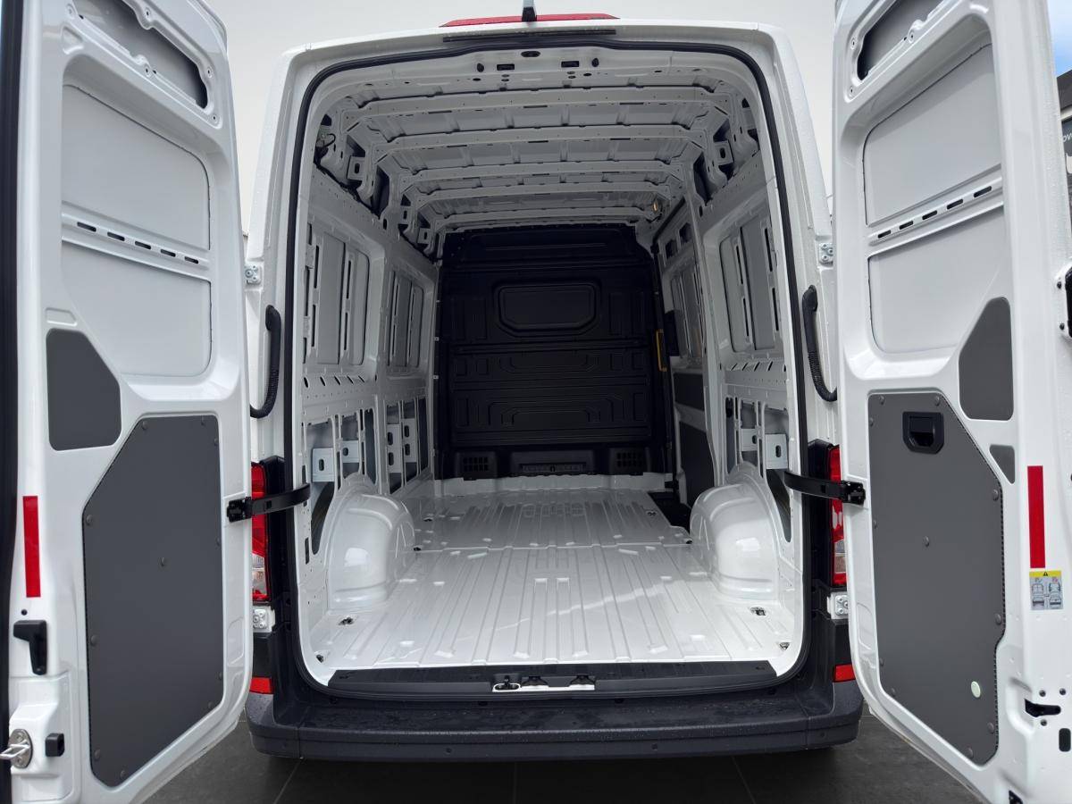 volkswagen-crafter-2026-diesel-1968cc