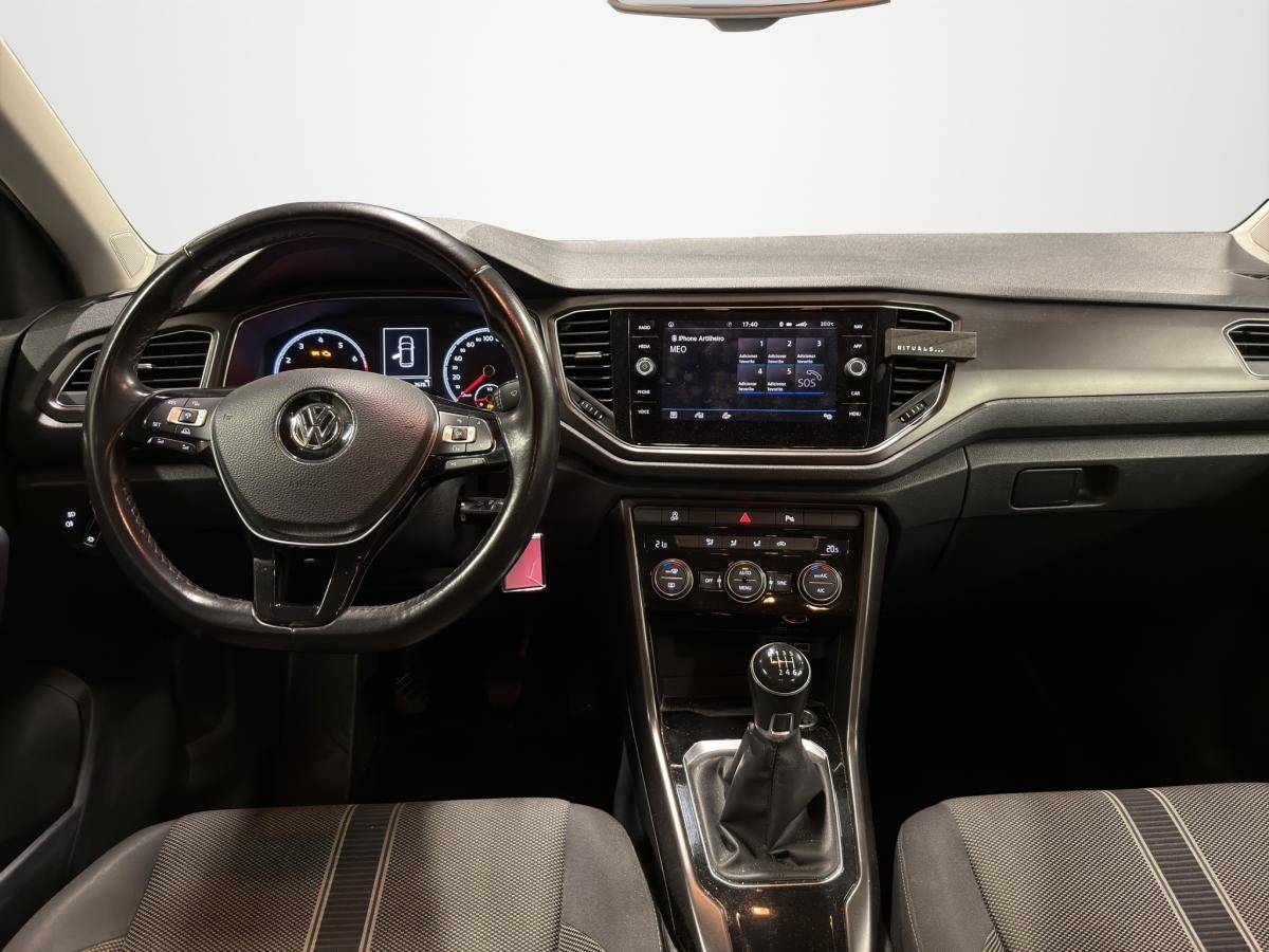 volkswagen-t-roc-2017-gasolina-999cc