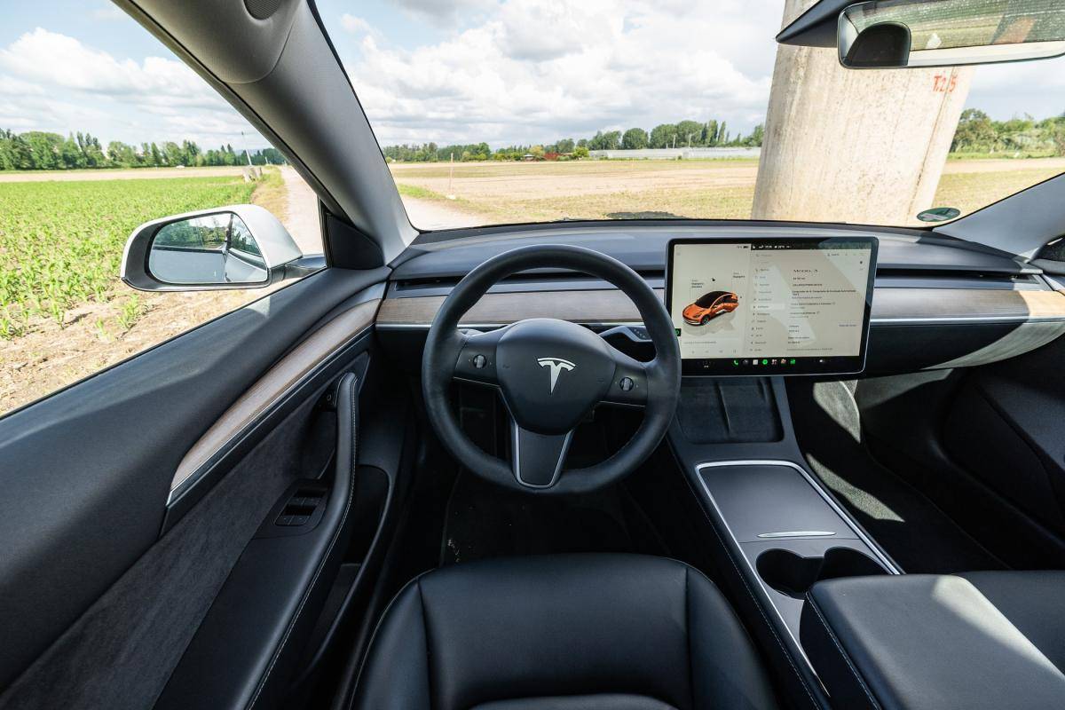 tesla-model-3-2022-eletrico-0cc
