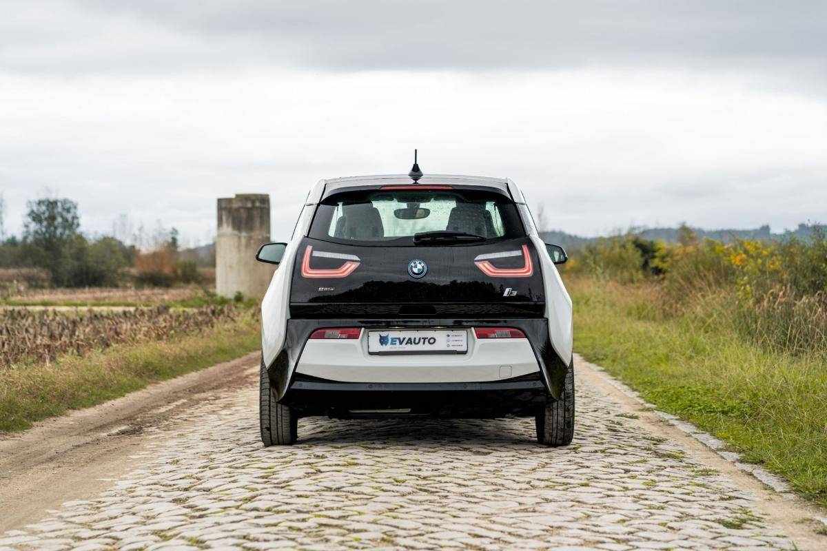 bmw-i3-2014-eletrico-500cc