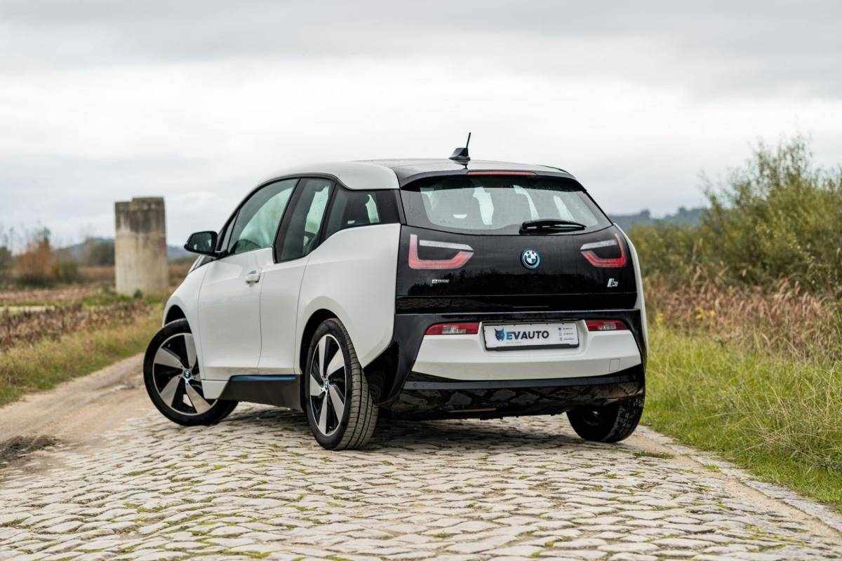 bmw-i3-2014-eletrico-500cc
