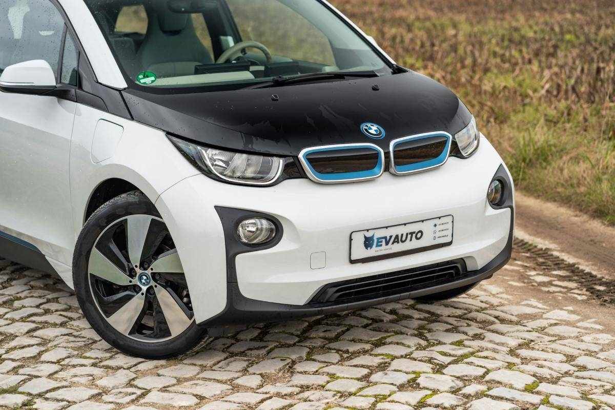 bmw-i3-2014-eletrico-500cc