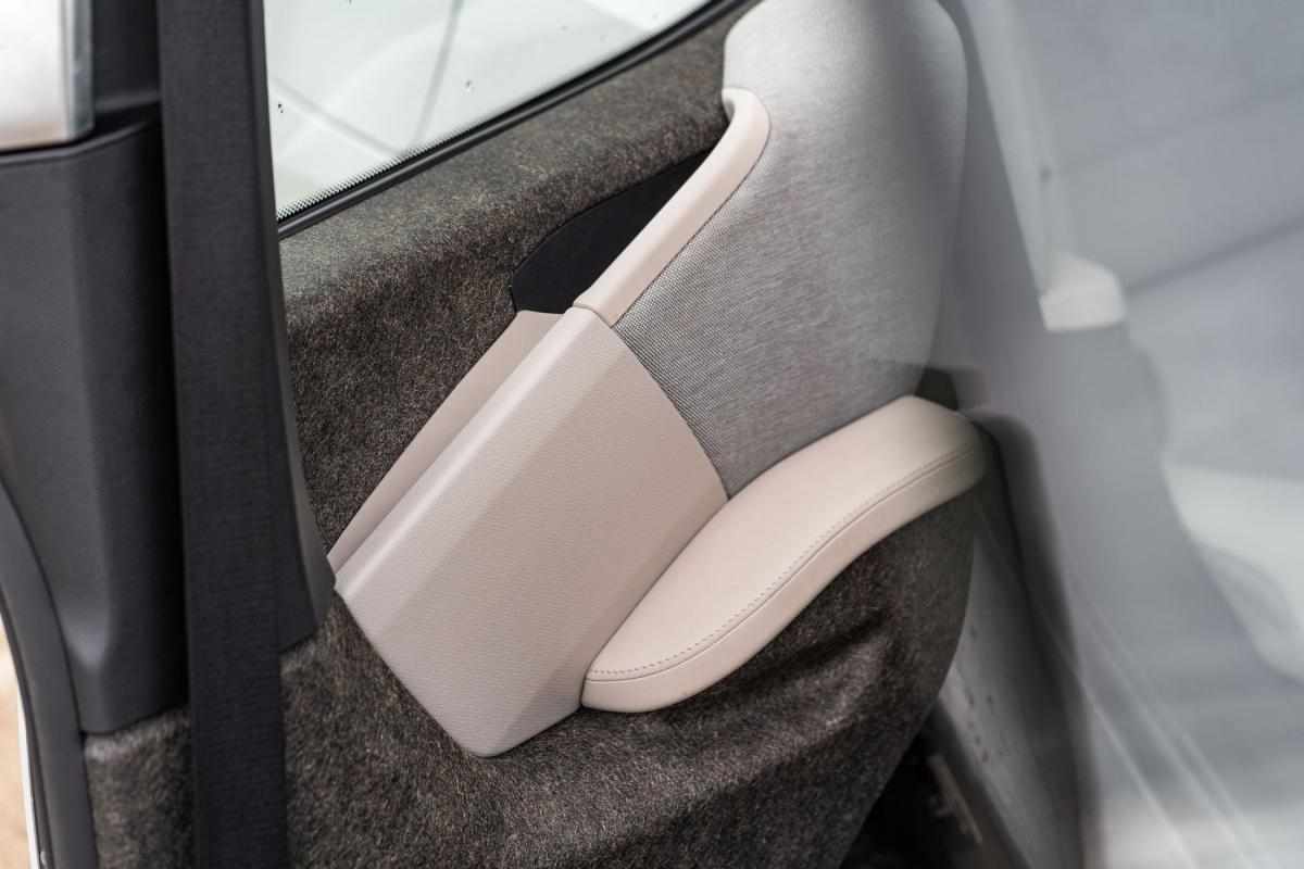 bmw-i3-2014-eletrico-500cc