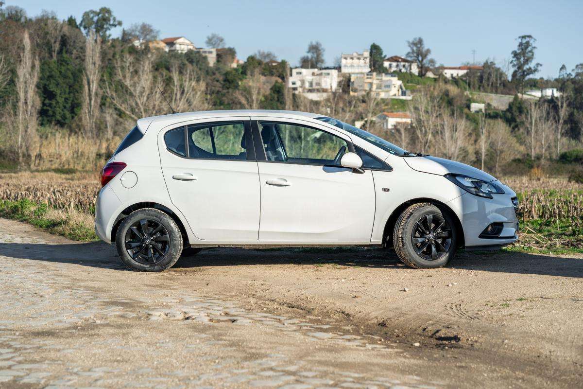opel-corsa-2016-gpl-1398cc