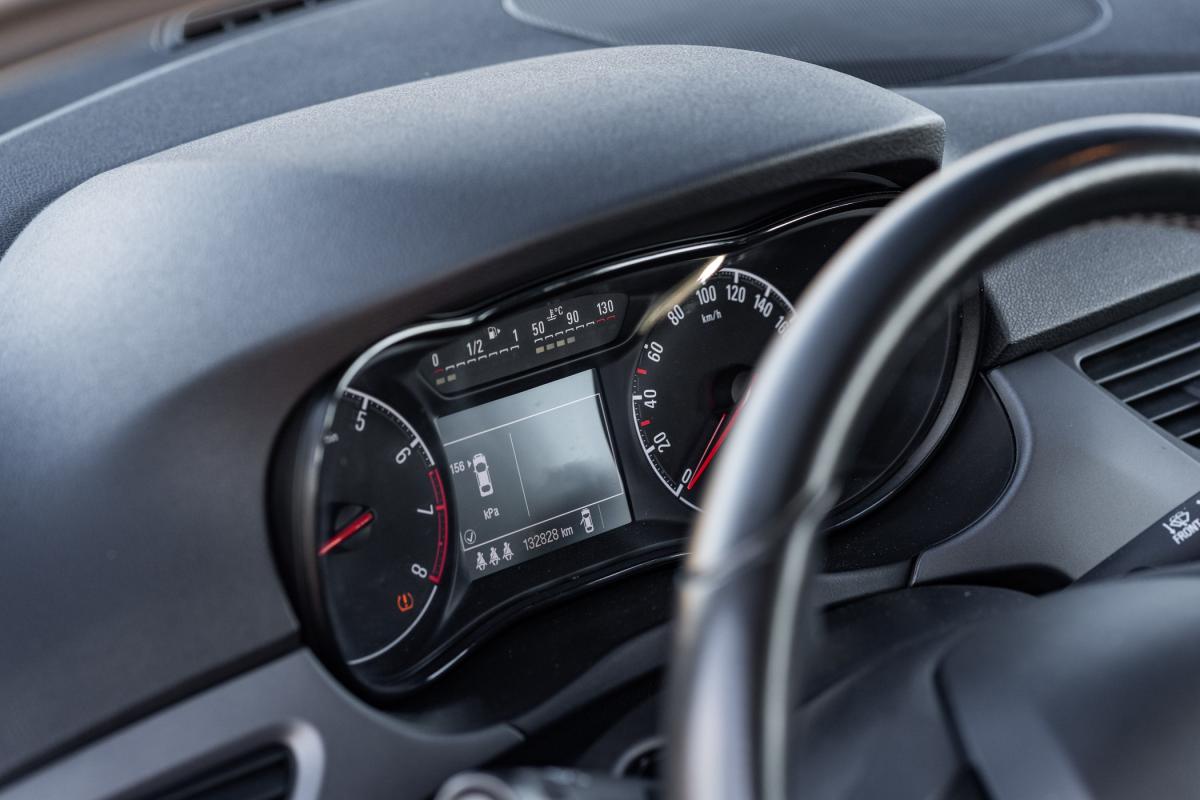 opel-corsa-2016-gpl-1398cc