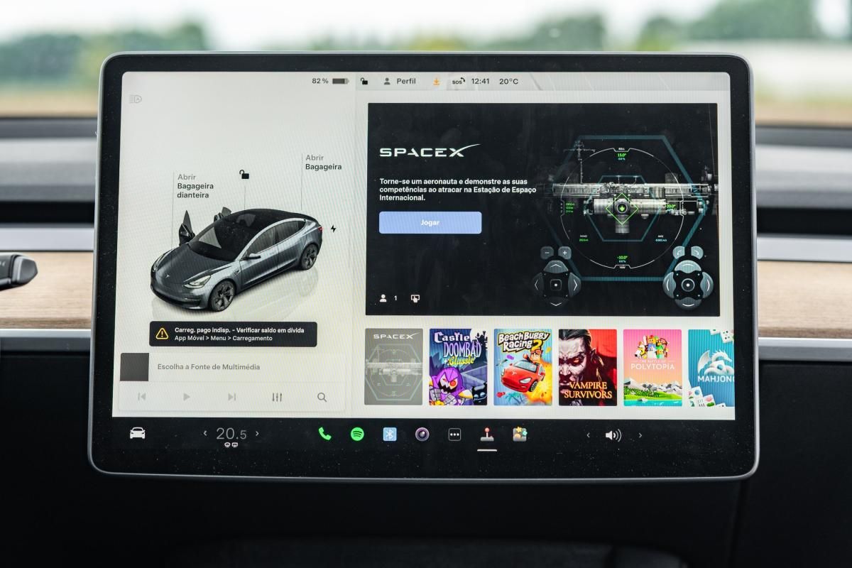 tesla-model-3-2022-eletrico-500cc