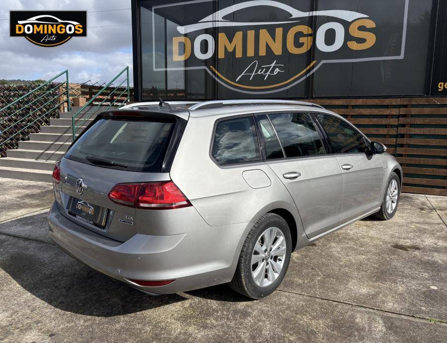 volkswagen-golf-variant-2015-diesel-1598cc