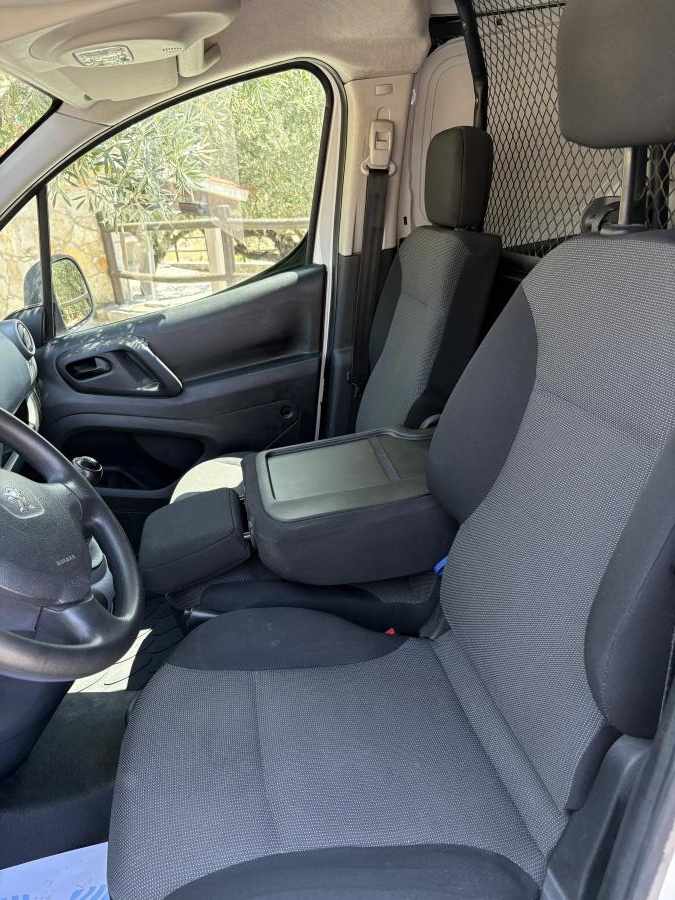 peugeot-partner-2018-diesel-1600cc