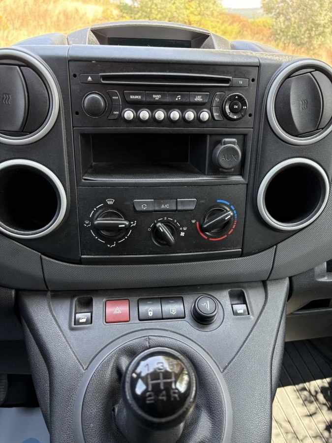 peugeot-partner-2018-diesel-1600cc