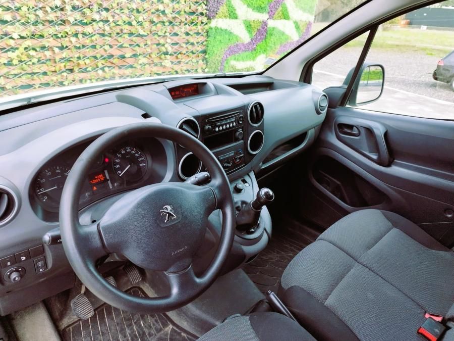 peugeot-partner-2018-diesel-1600cc