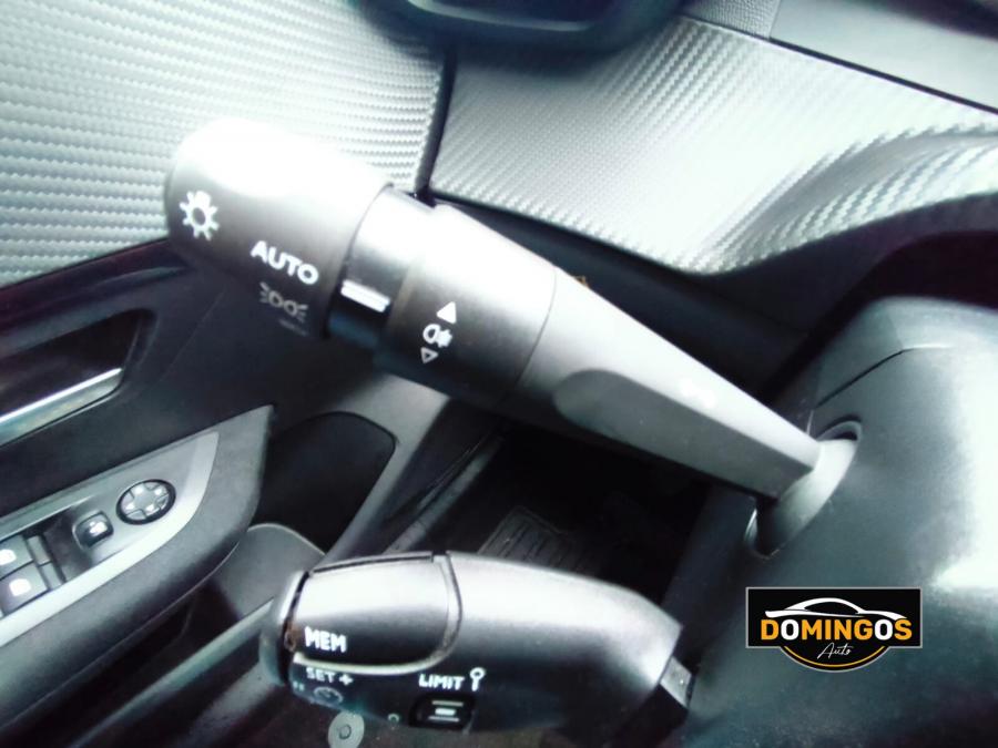 peugeot-208-2022-gasolina-1199cc