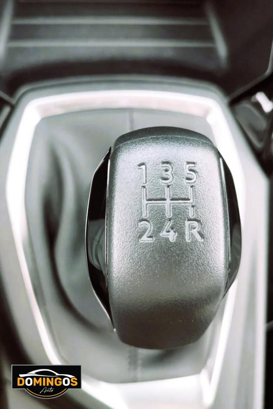 peugeot-208-2022-gasolina-1199cc