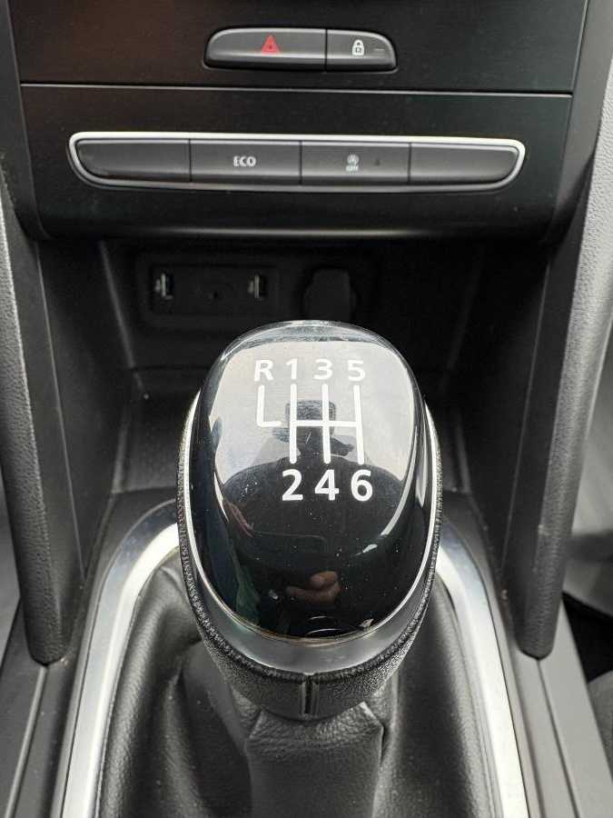 renault-megane-sport-tourer-2020-diesel-1461cc