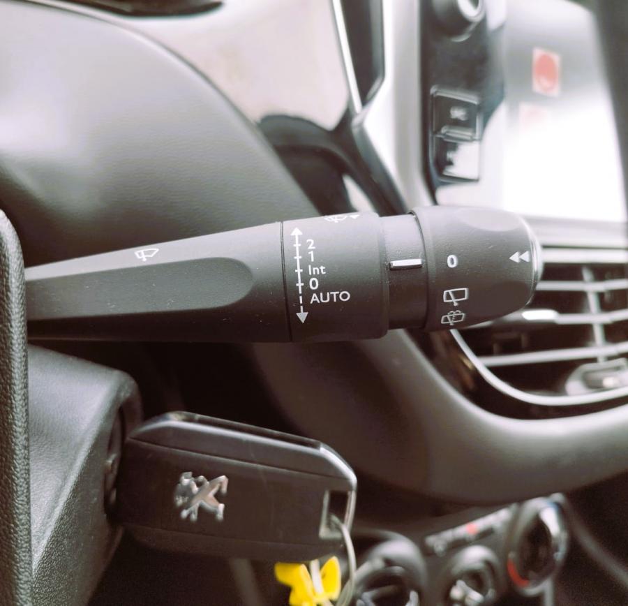 peugeot-208-2018-diesel-1499cc