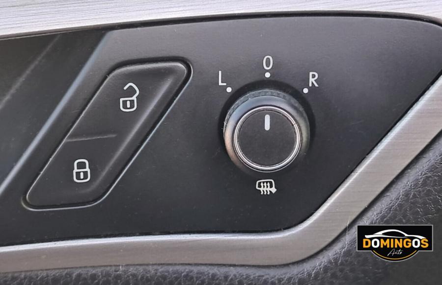 volkswagen-golf-variant-2015-diesel-1598cc