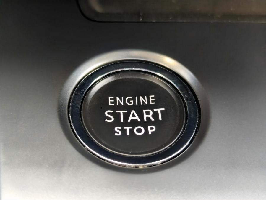 peugeot-308-2023-gasolina-1199cc
