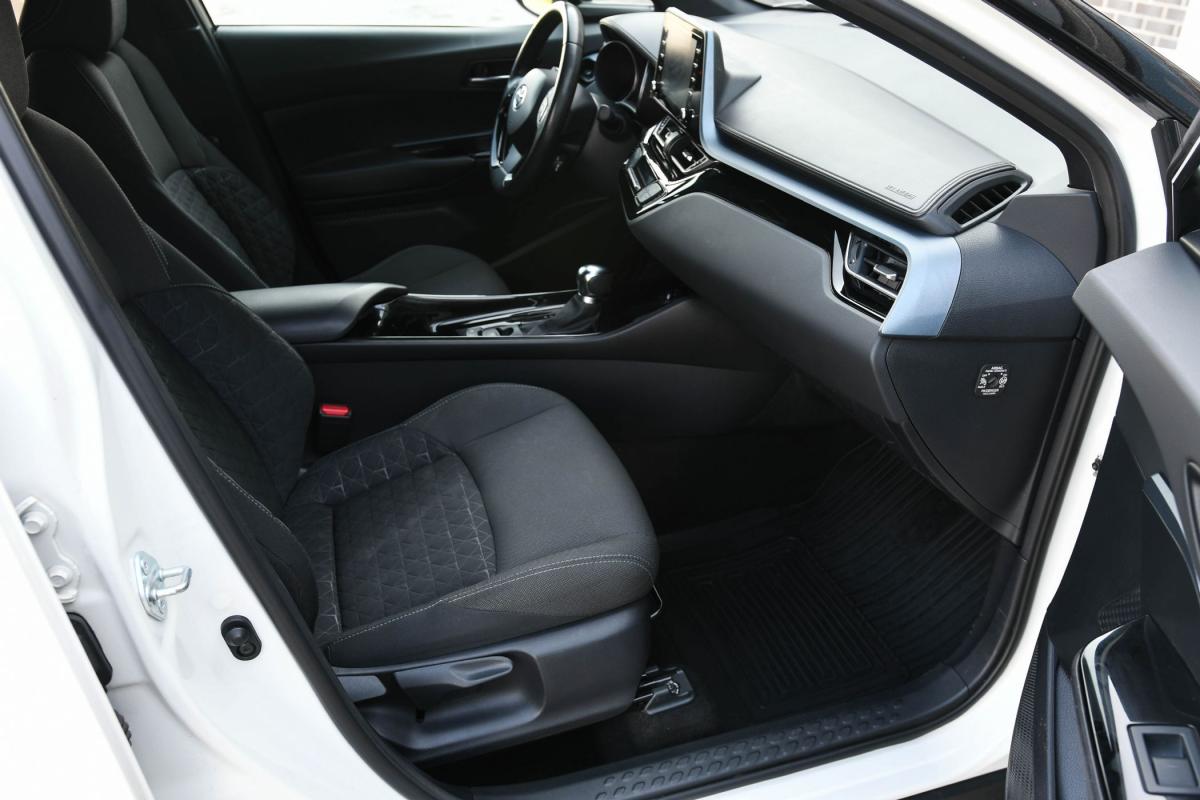 toyota-c-hr-2021-hibrido-a-gasolina-1798cc