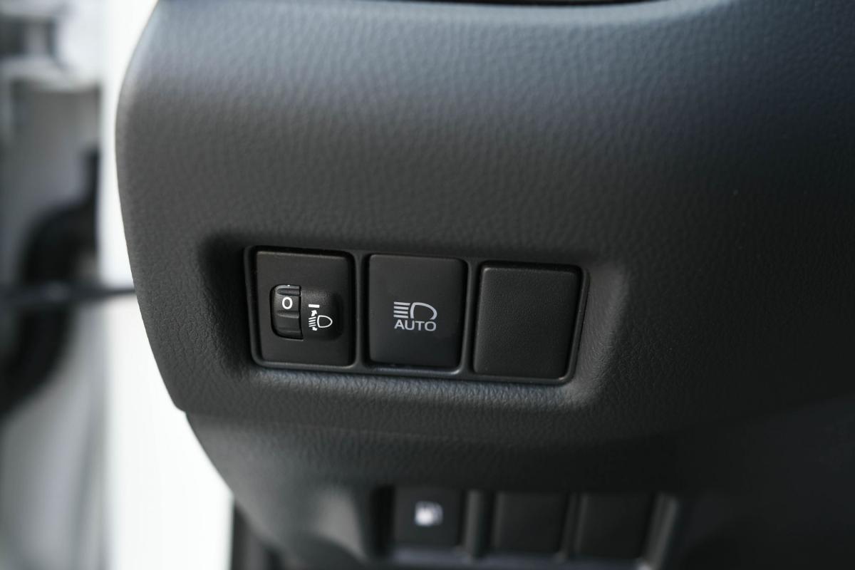 toyota-c-hr-2021-hibrido-a-gasolina-1798cc