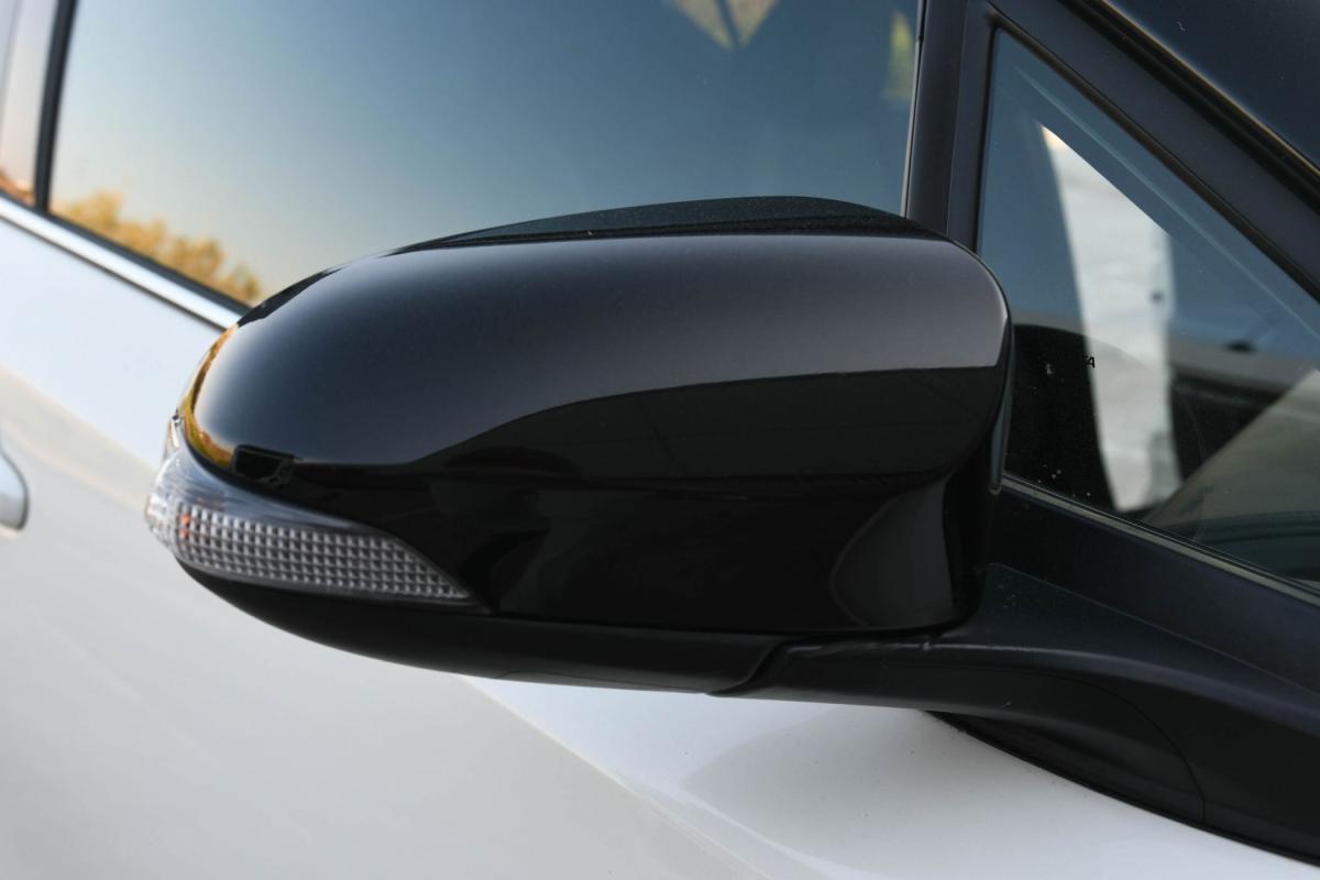 toyota-c-hr-2021-hibrido-a-gasolina-1798cc