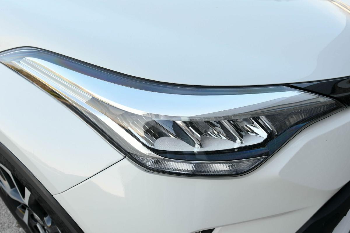 toyota-c-hr-2021-hibrido-a-gasolina-1798cc