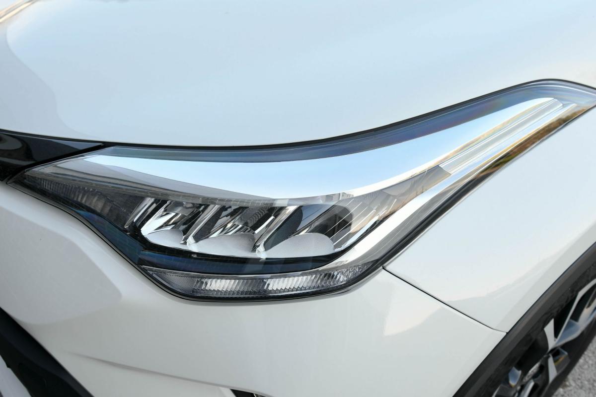 toyota-c-hr-2021-hibrido-a-gasolina-1798cc
