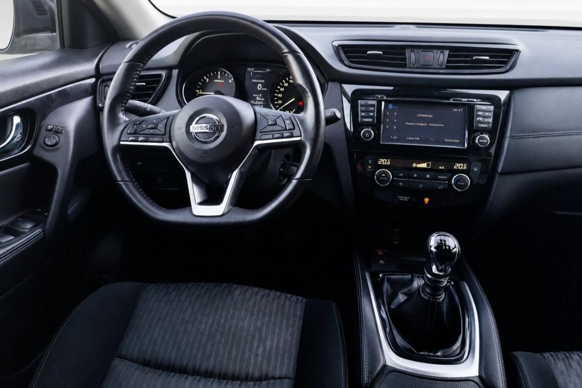 nissan-x-trail-2021-diesel-1749cc