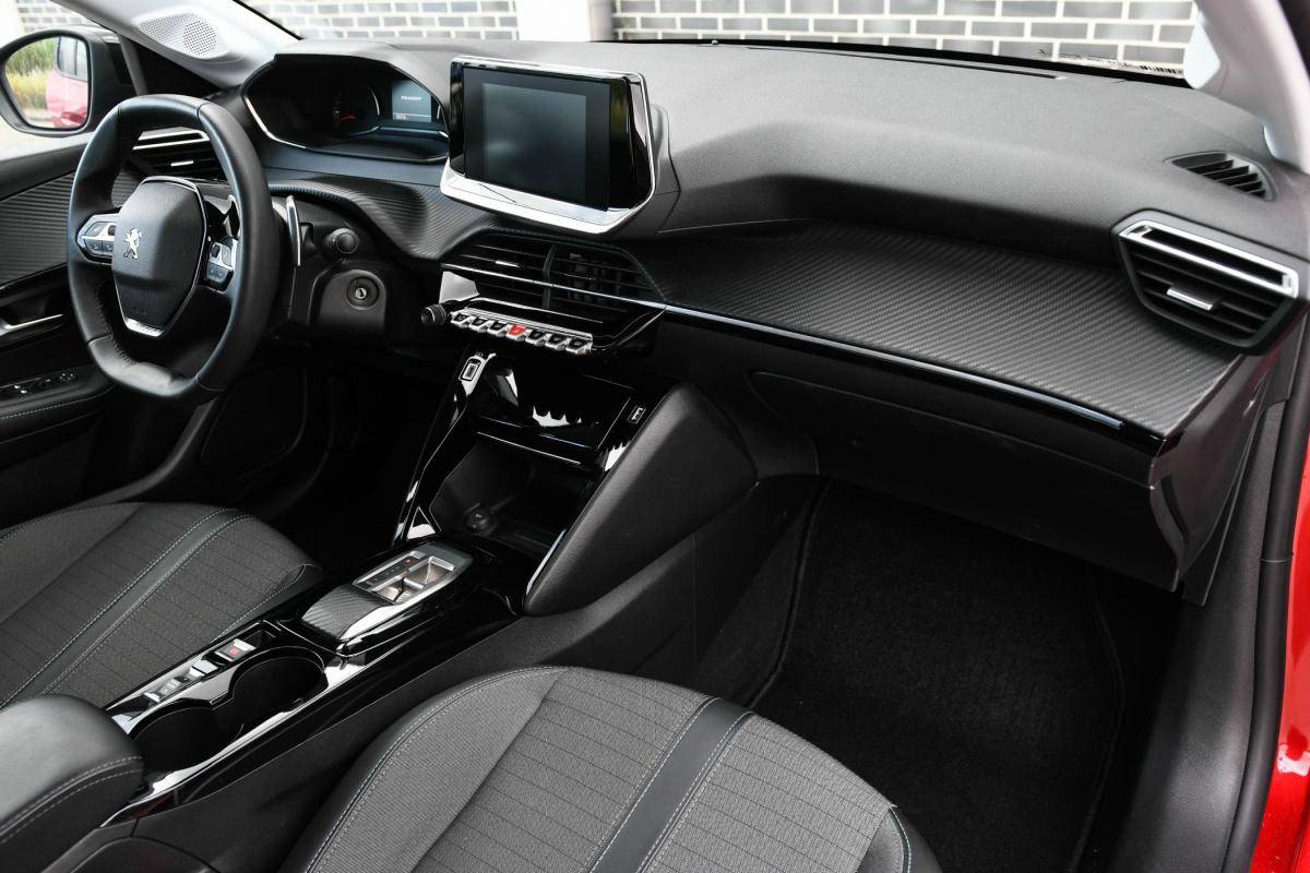 peugeot-208-2022-gasolina-1199cc