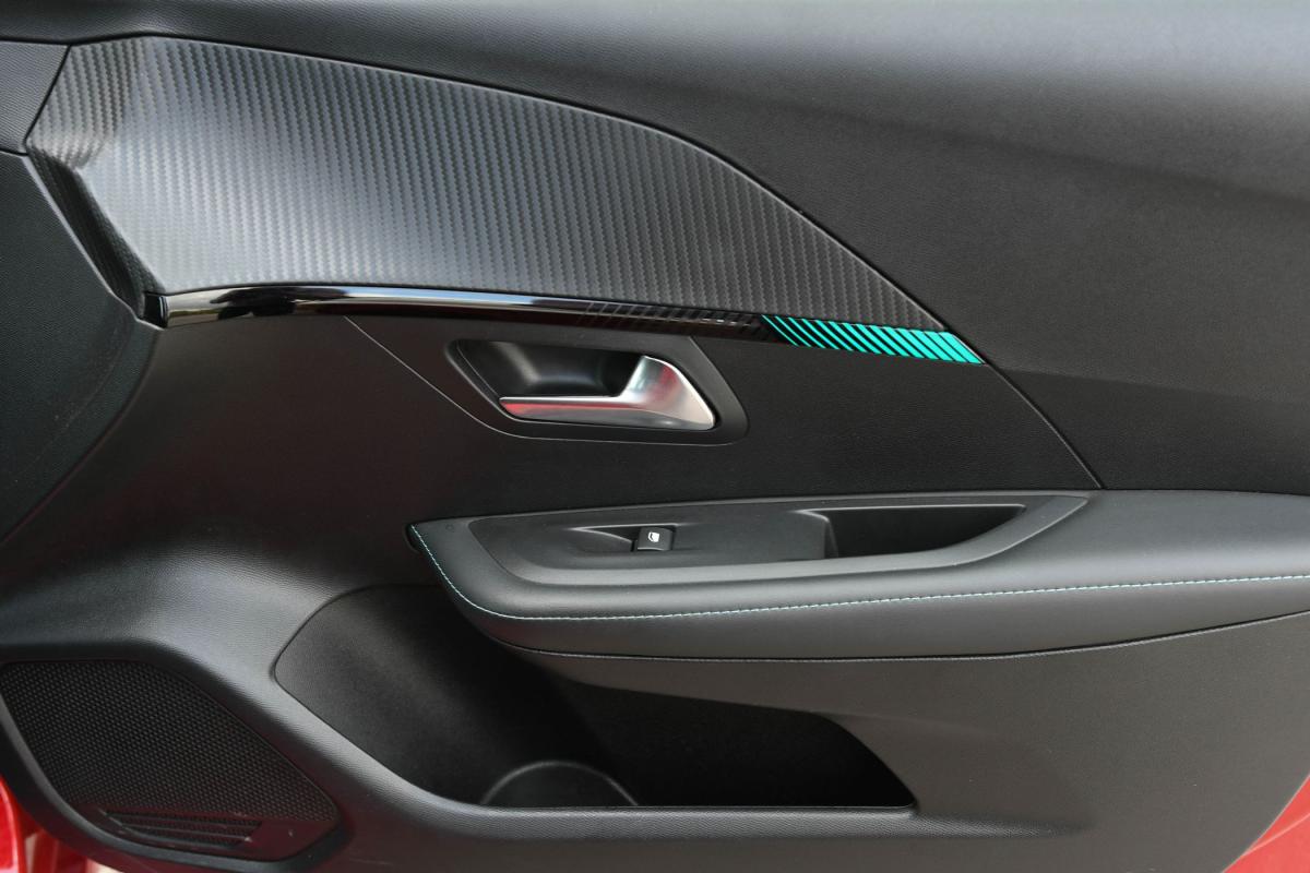 peugeot-208-2022-gasolina-1199cc