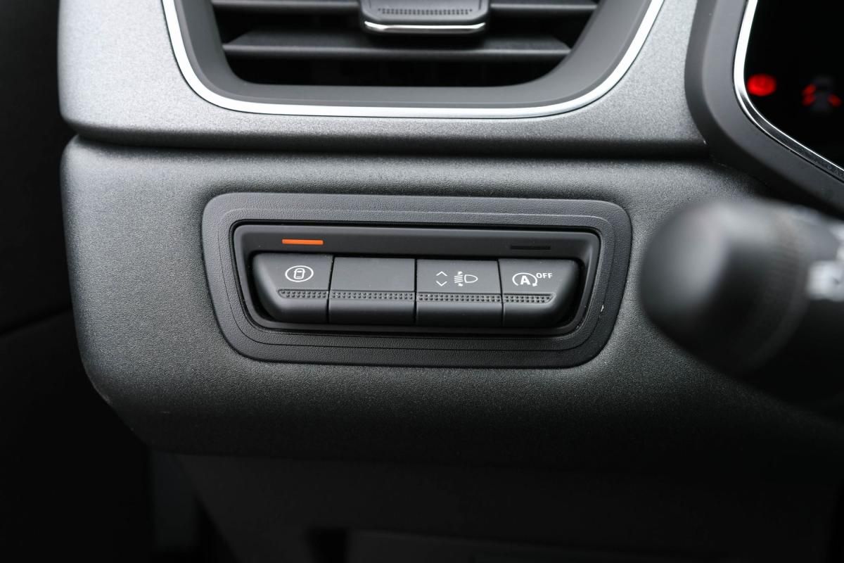 renault-captur-2024-gasolina-999cc