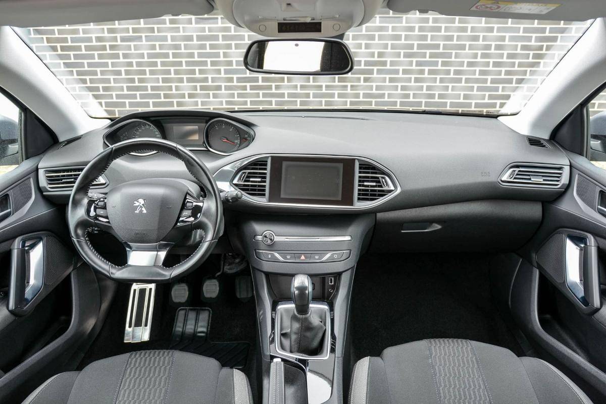 peugeot-308-2015-diesel-1560cc