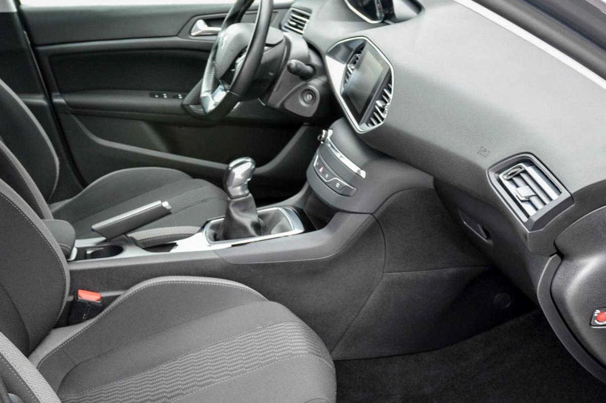 peugeot-308-2015-diesel-1560cc