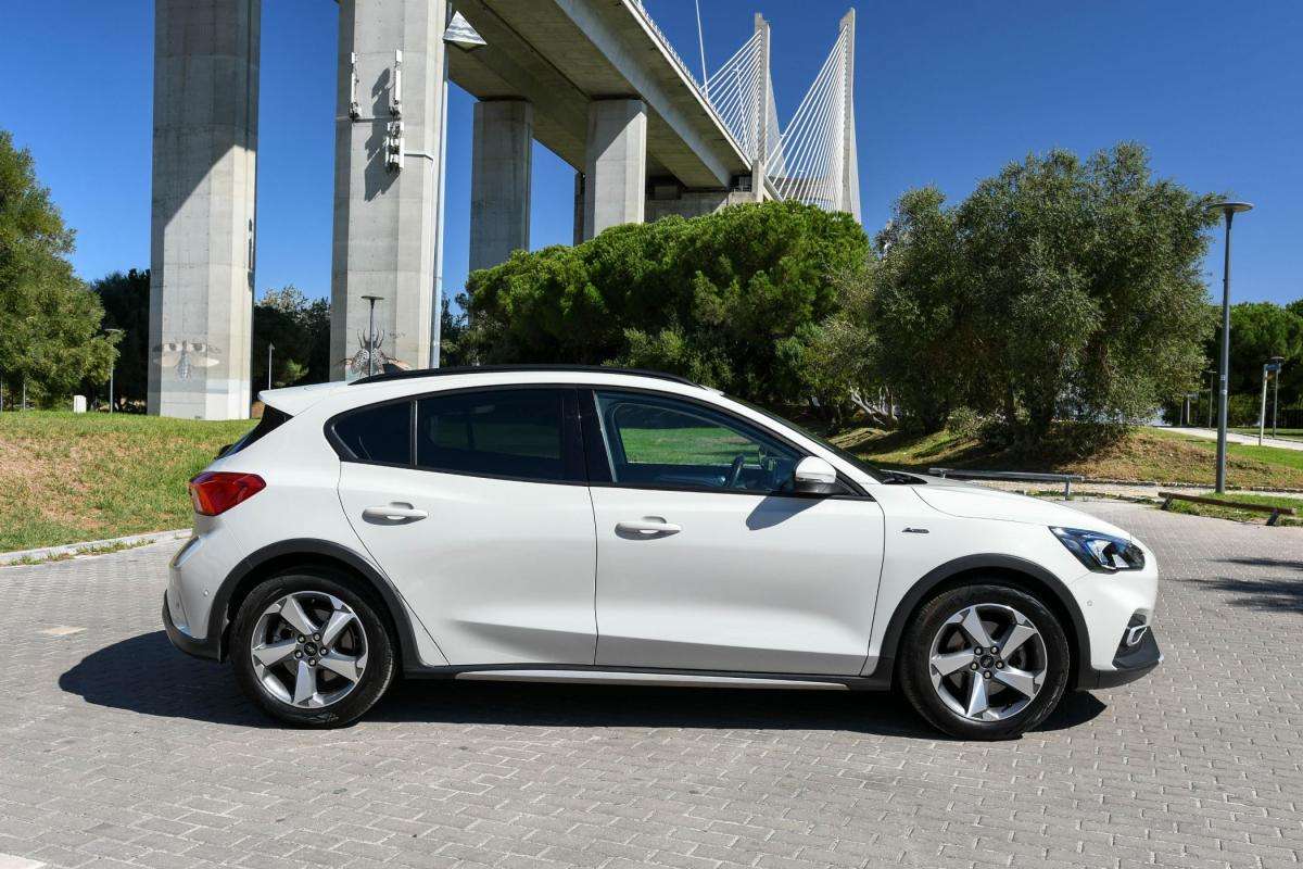 ford-focus-2020-gasolina-998cc