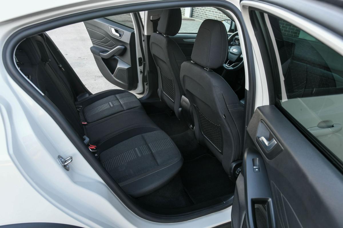 ford-focus-2020-gasolina-998cc