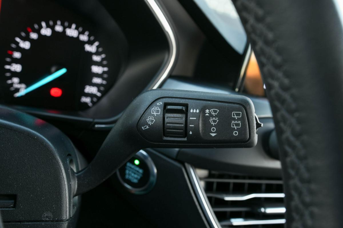 ford-focus-2020-gasolina-998cc