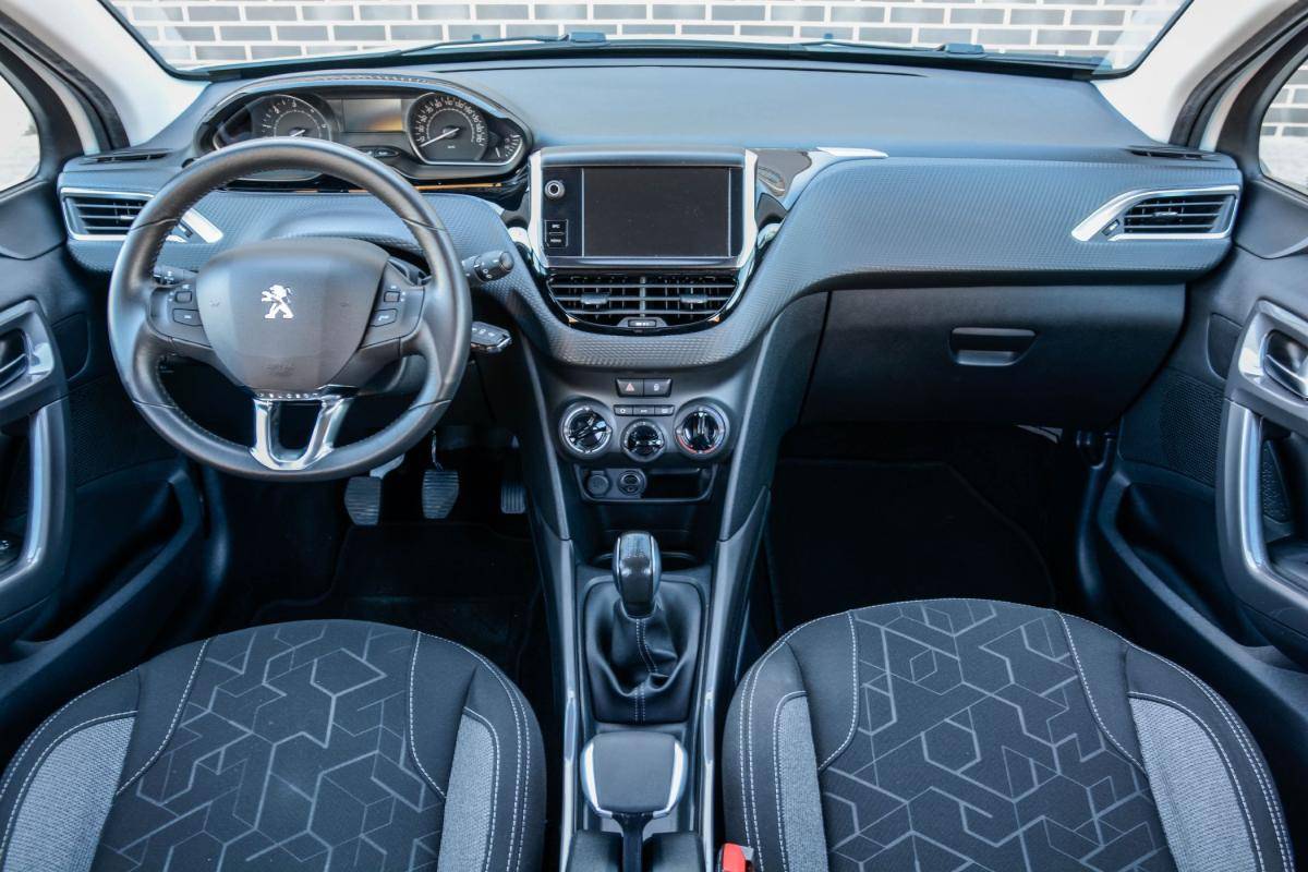 peugeot-2008-2019-diesel-1499cc