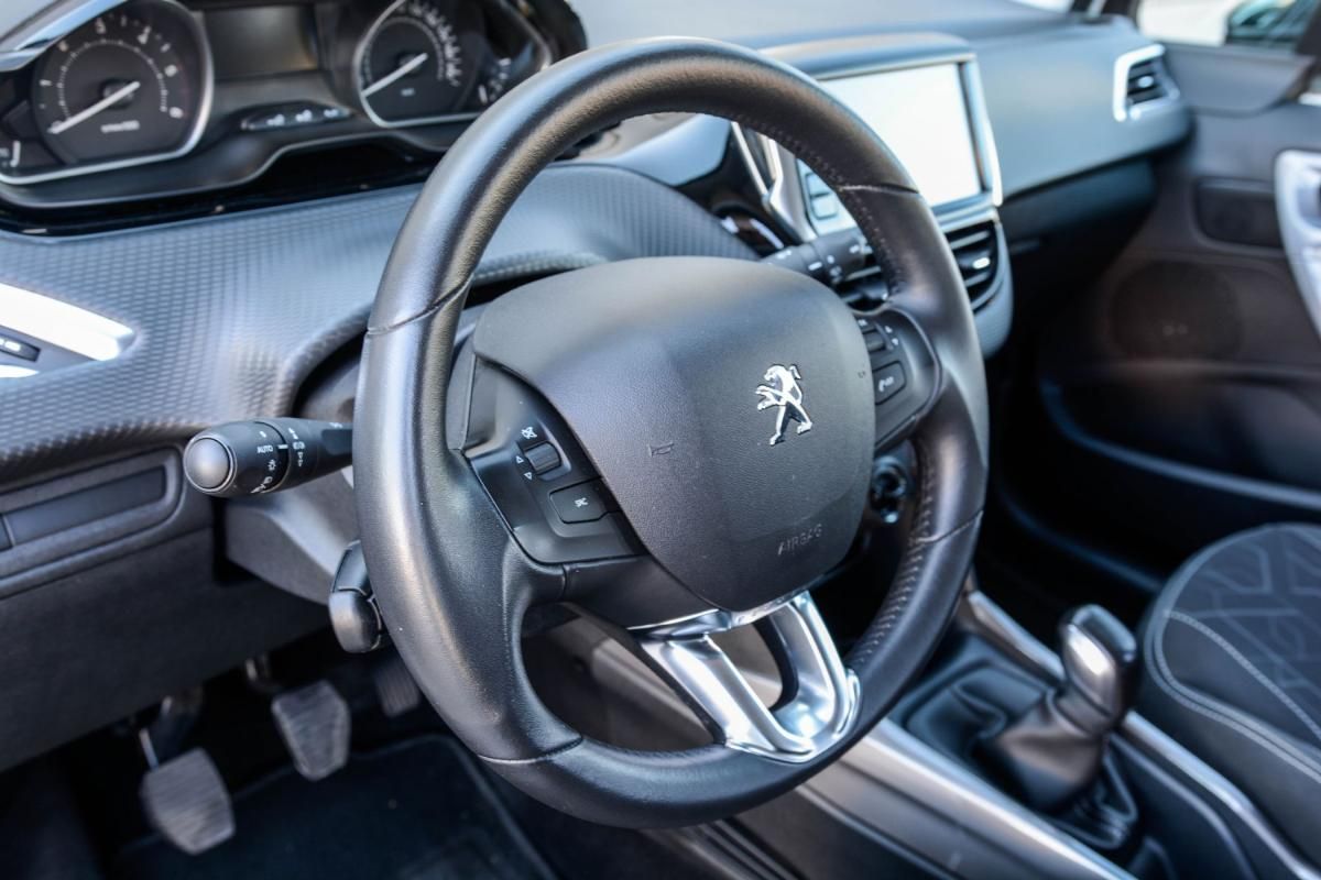 peugeot-2008-2019-diesel-1499cc