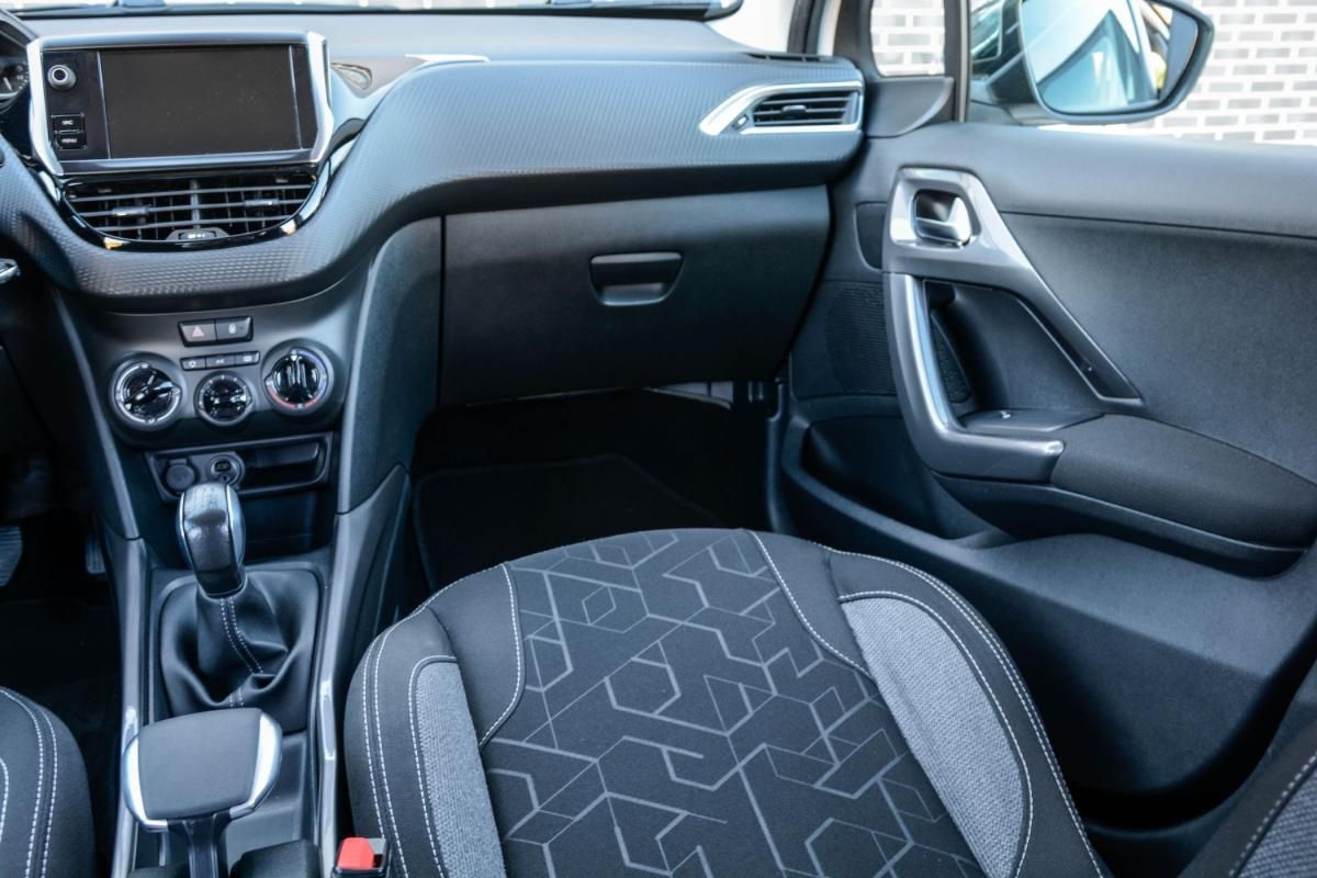 peugeot-2008-2019-diesel-1499cc