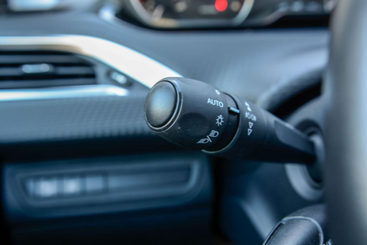 peugeot-2008-2019-diesel-1499cc