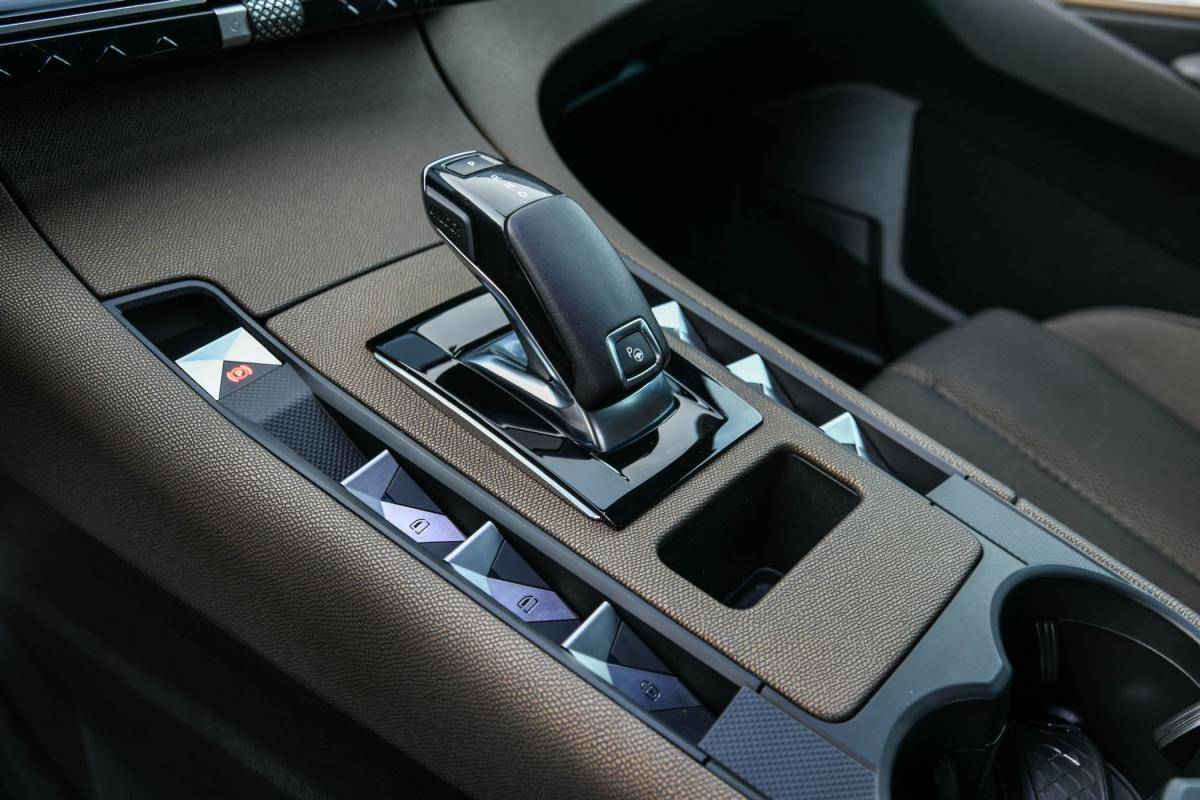 ds-ds-7-crossback-2021-diesel-1499cc