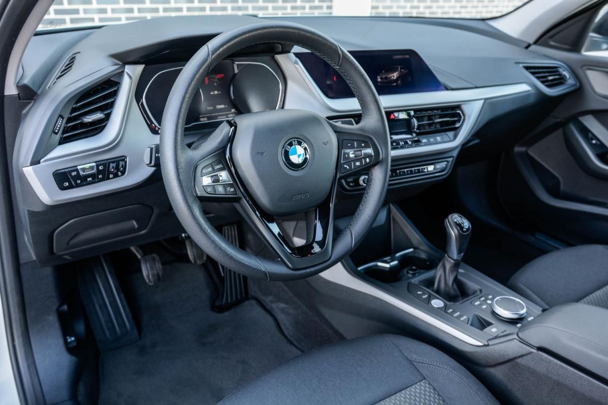 bmw-serie-1-116d-2020-diesel-1496cc