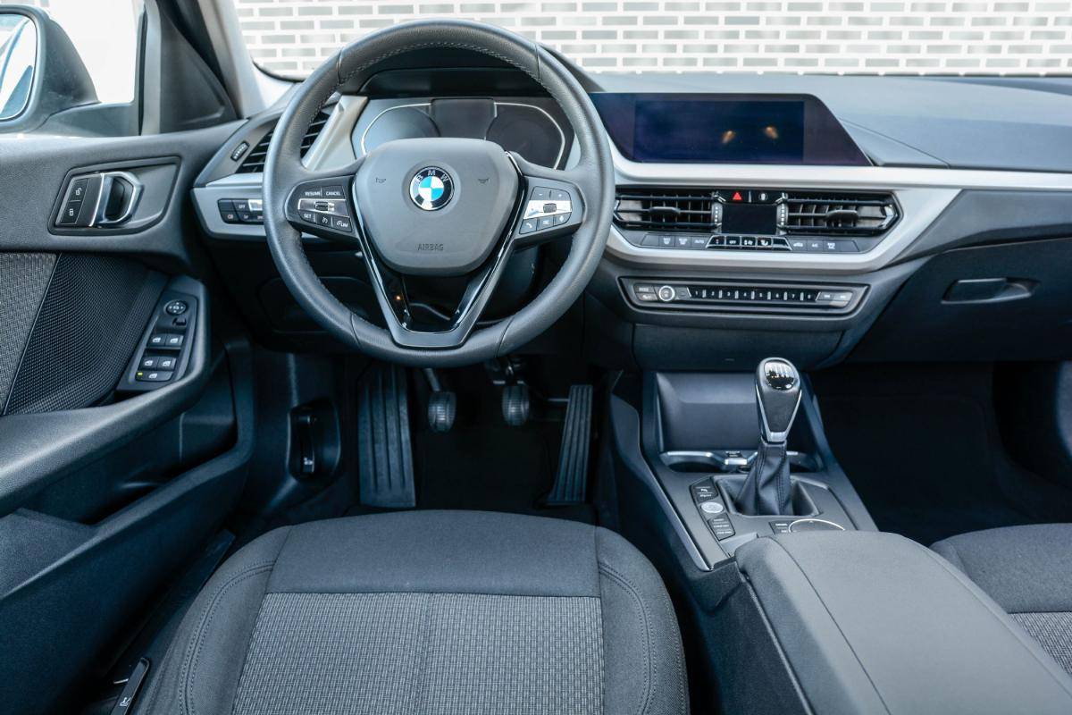 bmw-serie-1-116d-2020-diesel-1496cc