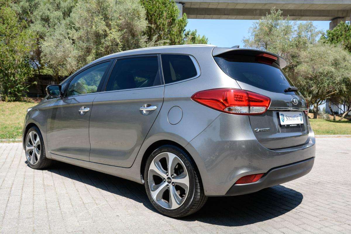 kia-carens-2015-diesel-1685cc