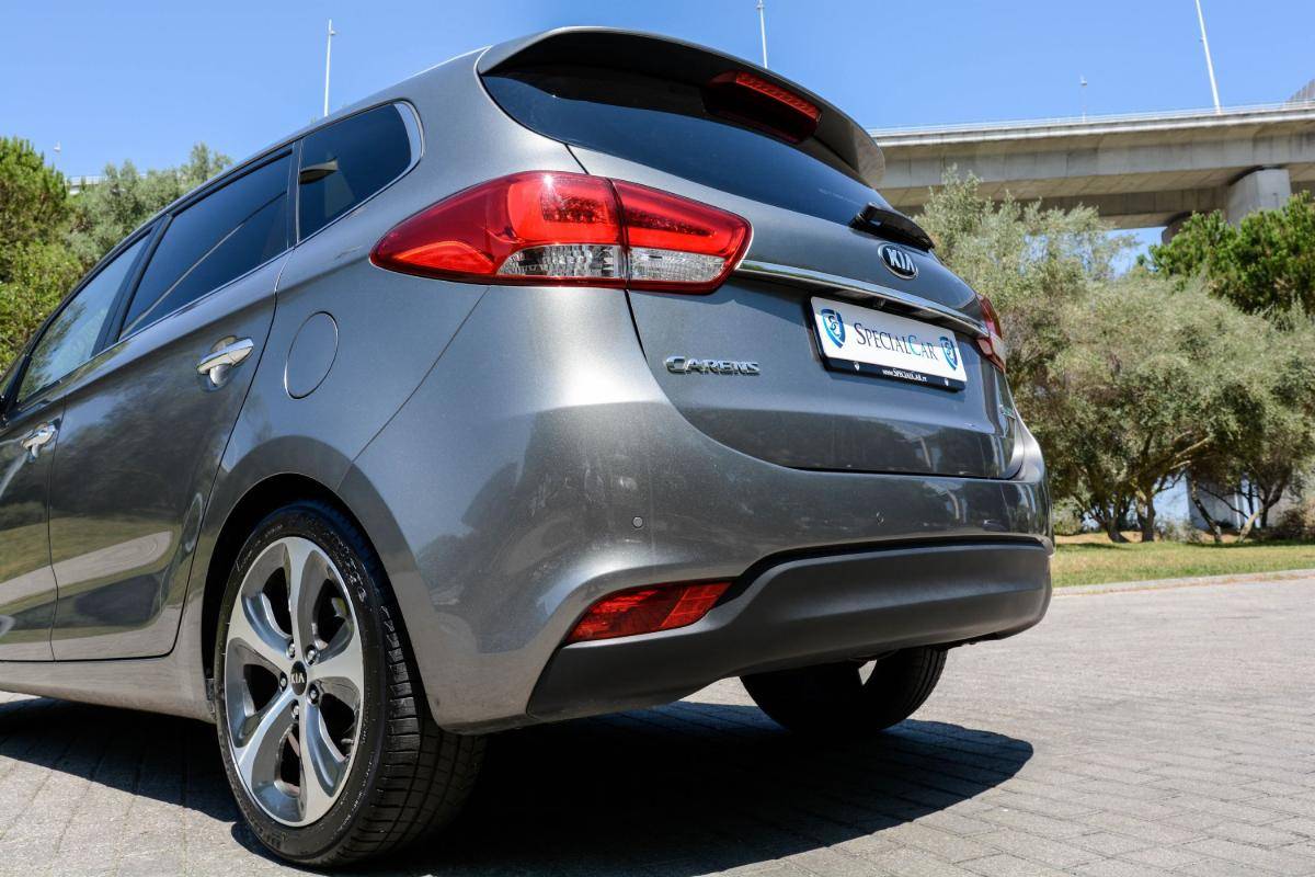 kia-carens-2015-diesel-1685cc