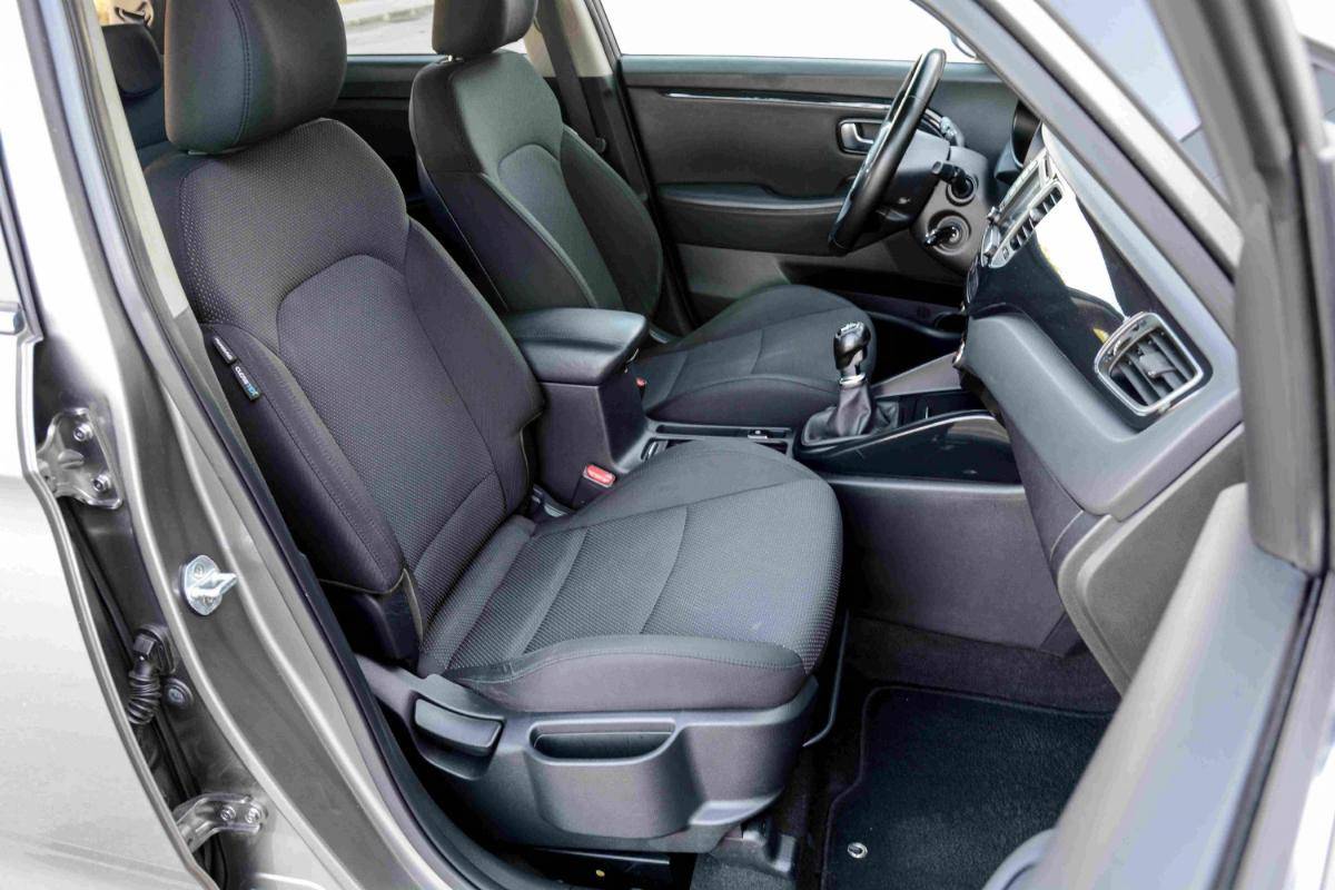 kia-carens-2015-diesel-1685cc