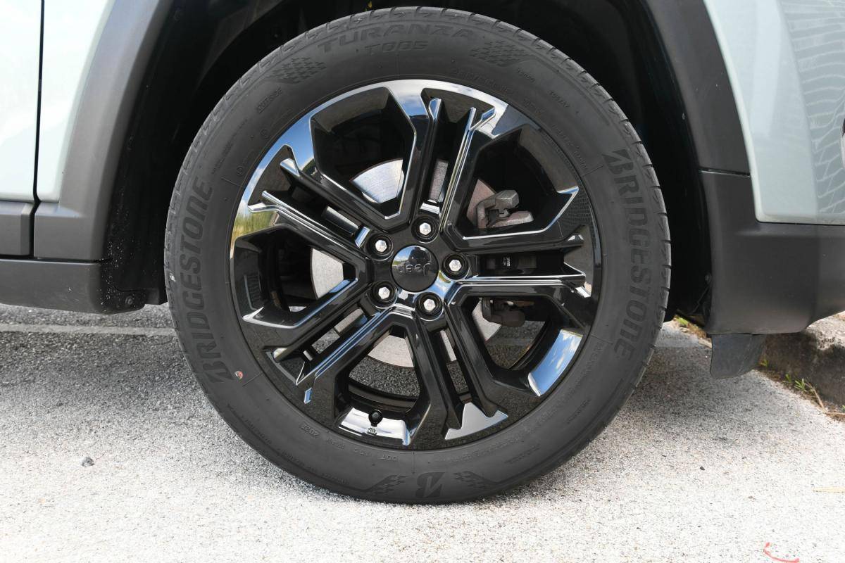 jeep-compass-2023-gasolina-1469cc