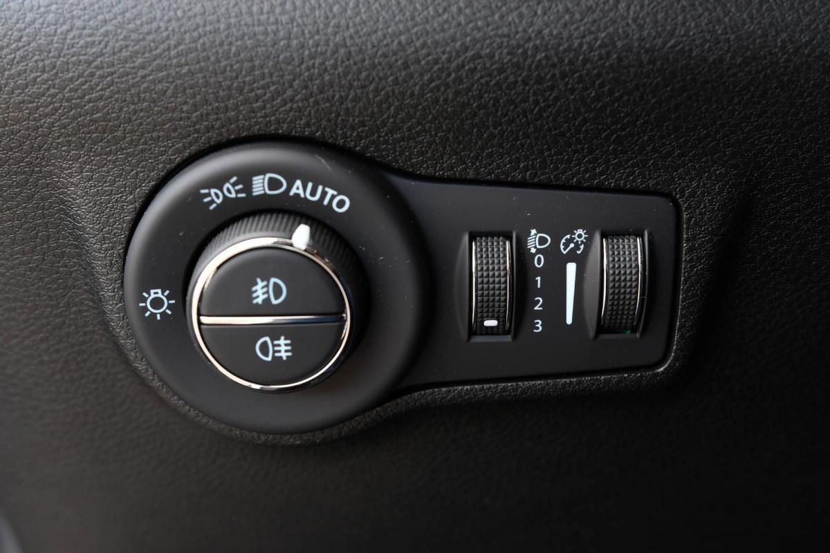 jeep-compass-2024-gasolina-1469cc